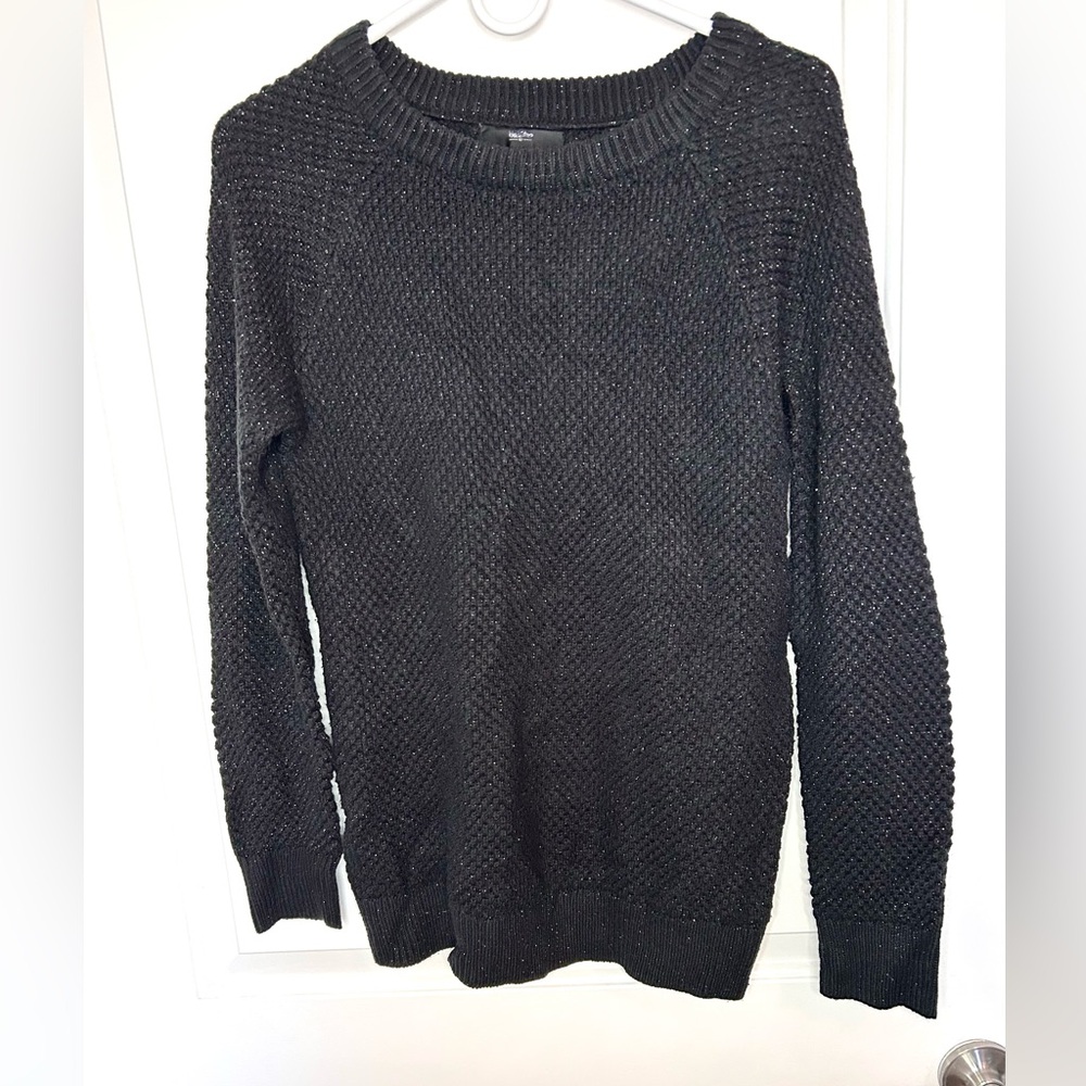 Mossimo Black Textured Sweater with Sparkle Strands Size Medium